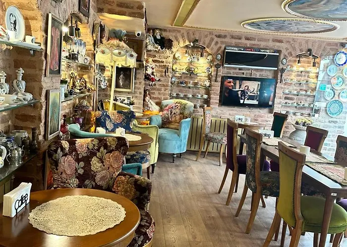 Апартаменты Romantic Mansion *