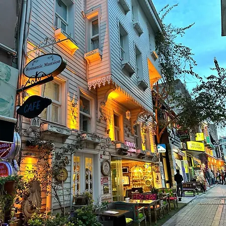 Daire Romantic Mansion