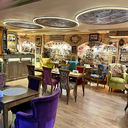 Romantic Mansion Istanbul