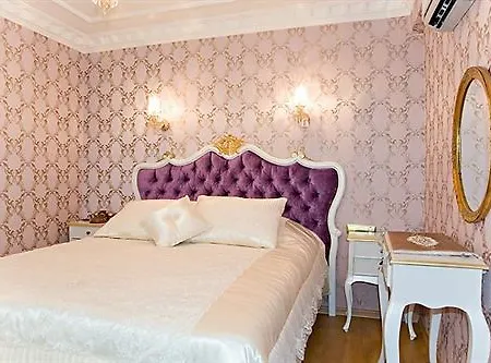 Romantic Mansion Istanbul