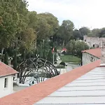 Romantic Mansion